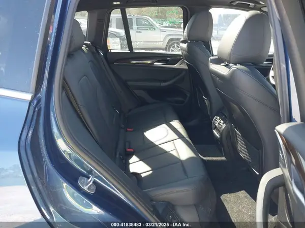5UXTR7C53KLR47973 2019 BMW X3 - Image 8