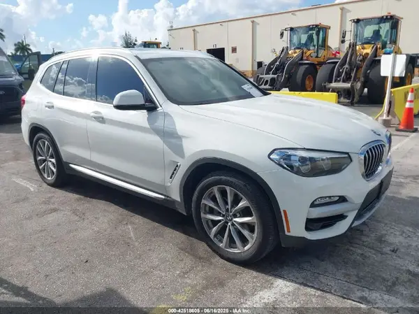5UXTR7C53KLR51277 2019 BMW X3 - Image 1