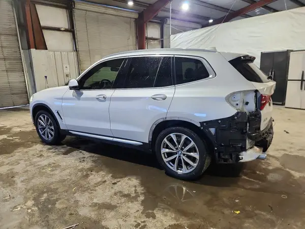 5UXTR7C54KLE88987 2019 BMW X3 - Image 2