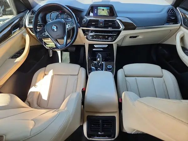 5UXTR7C54KLE97642 2019 BMW X3 - Image 8