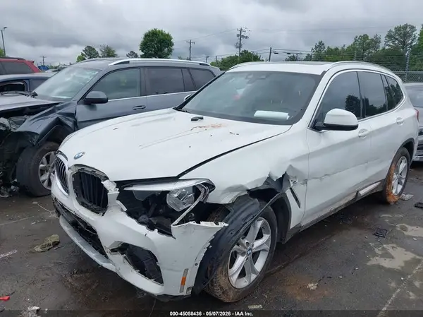 5UXTR7C54KLF24046 2019 BMW X3 - Image 2