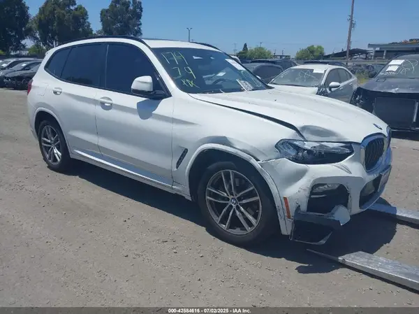 5UXTR7C54KLF24502 2019 BMW X3 - Image 1