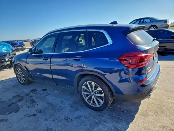 5UXTR7C54KLF25245 2019 BMW X3 - Image 2