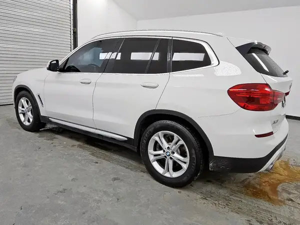 5UXTR7C54KLF28176 2019 BMW X3 - Image 2
