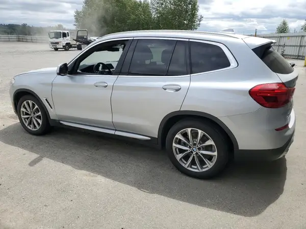 5UXTR7C54KLF36620 2019 BMW X3 - Image 2