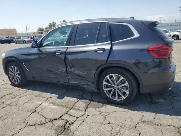 5UXTR7C54KLR39607 2019 BMW X3 - Image 2