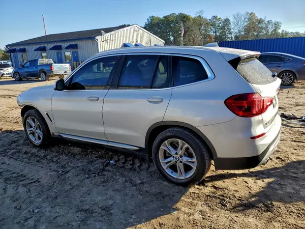 5UXTR7C54KLR45228 2019 BMW X3 - Image 2