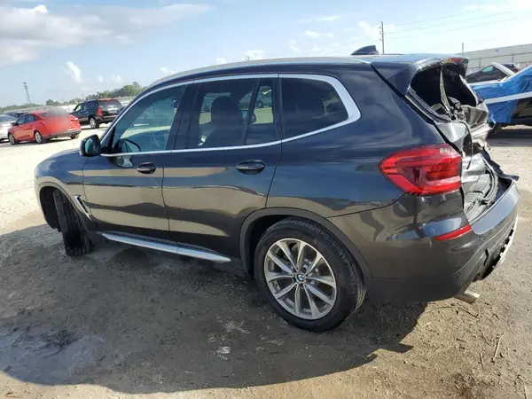 5UXTR7C54KLR45441 2019 BMW X3 - Image 2
