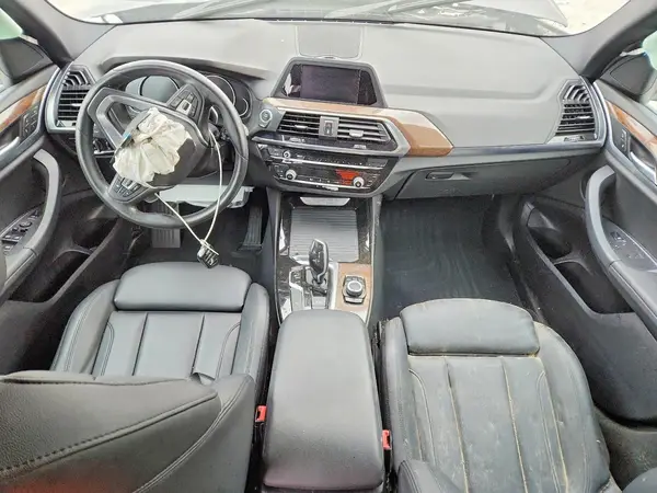 5UXTR7C54KLR53197 2019 BMW X3 - Image 8