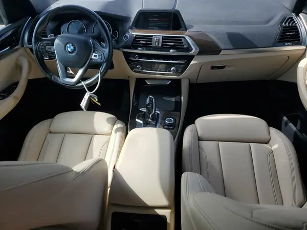 5UXTR7C55KLE93812 2019 BMW X3 - Image 8