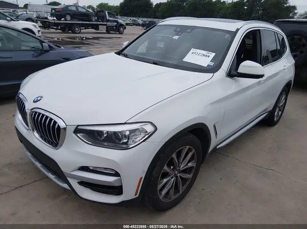 5UXTR7C55KLE97715 2019 BMW X3 - Image 2