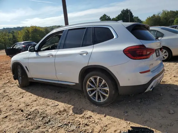 5UXTR7C55KLF25237 2019 BMW X3 - Image 2