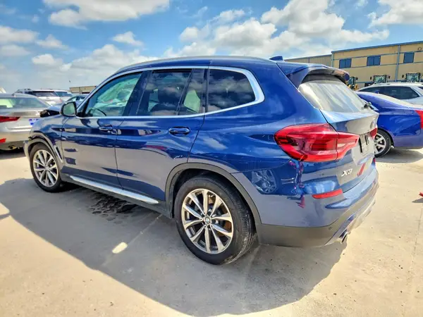 5UXTR7C55KLF25464 2019 BMW X3 - Image 2
