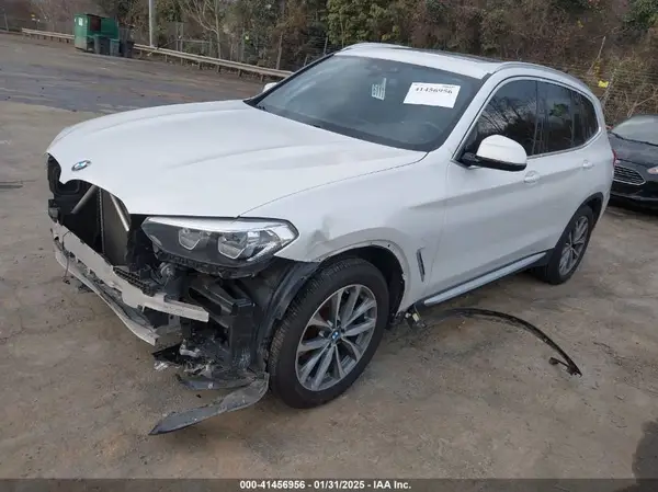 5UXTR7C55KLF29157 2019 BMW X3 - Image 2