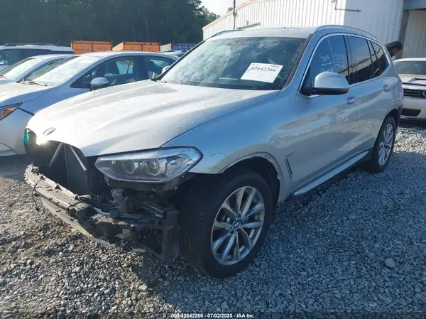 5UXTR7C55KLF29952 2019 BMW X3 - Image 2
