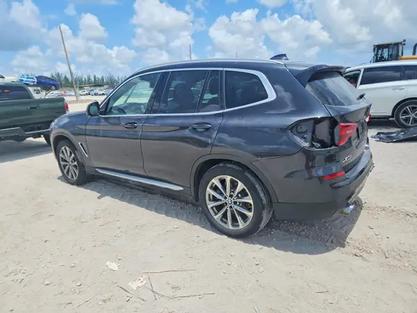 5UXTR7C55KLF33032 2019 BMW X3 - Image 2