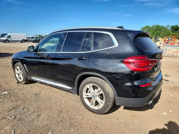 5UXTR7C55KLF34245 2019 BMW X3 - Image 2