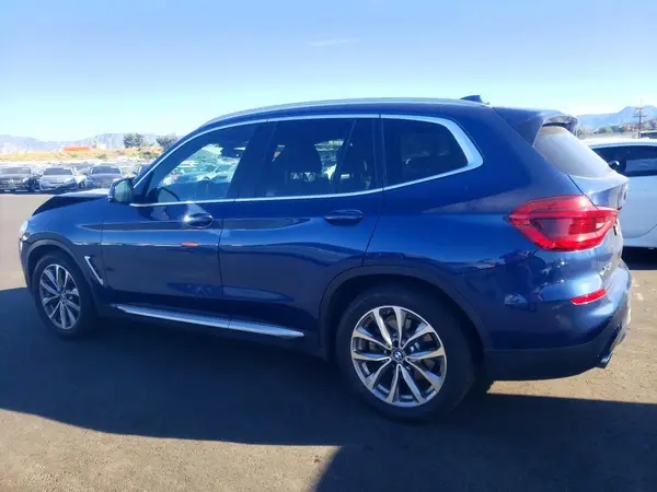 5UXTR7C55KLF35587 2019 BMW X3 - Image 2