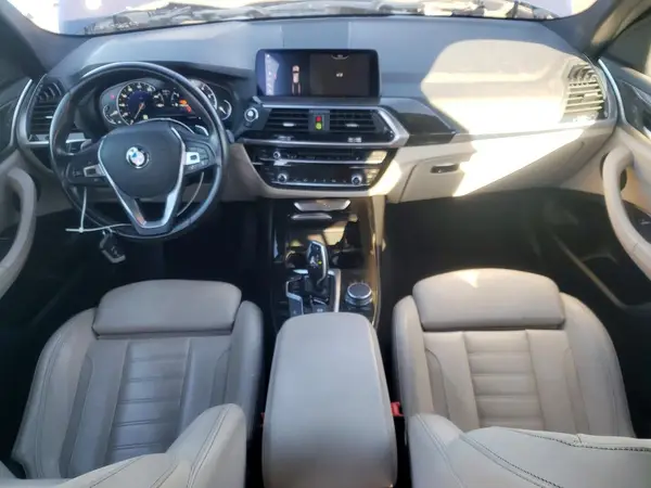 5UXTR7C55KLF35587 2019 BMW X3 - Image 8