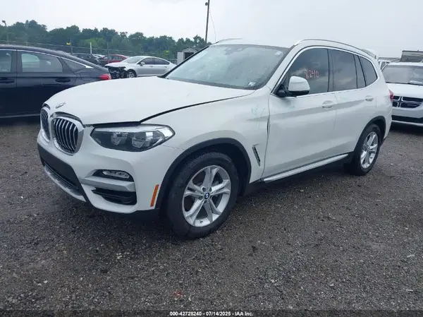 5UXTR7C55KLF36478 2019 BMW X3 - Image 2