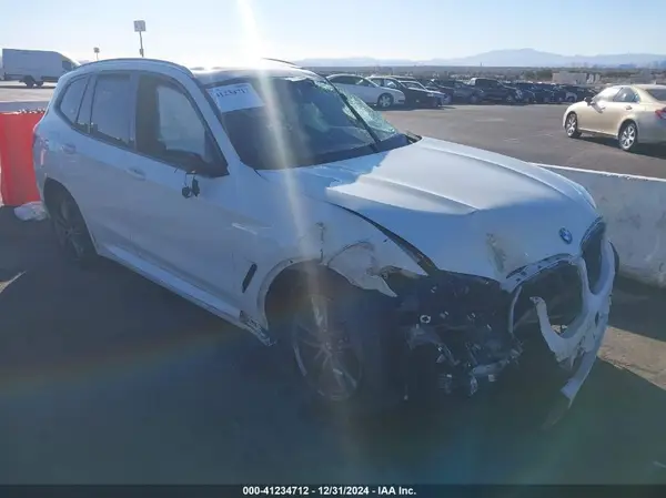 5UXTR7C55KLF36884 2019 BMW X3 - Image 1