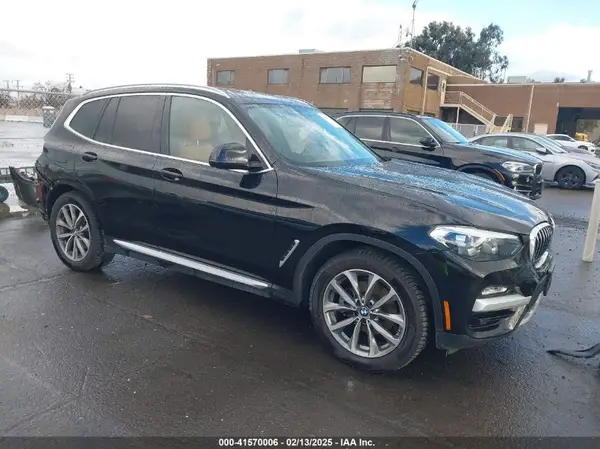 5UXTR7C55KLR49224 2019 BMW X3 - Image 1