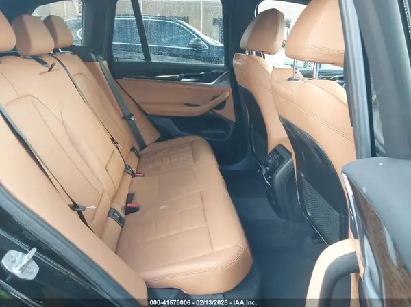5UXTR7C55KLR49224 2019 BMW X3 - Image 8