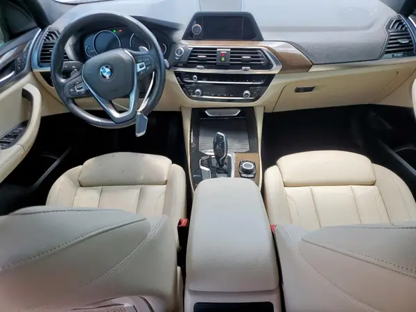 5UXTR7C56KLE94371 2019 BMW X3 - Image 8