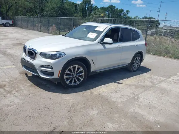 5UXTR7C56KLF23920 2019 BMW X3 - Image 2