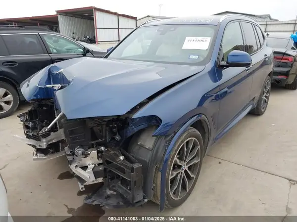 5UXTR7C56KLF34206 2019 BMW X3 - Image 2