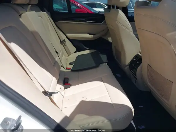 5UXTR7C56KLR39785 2019 BMW X3 - Image 8