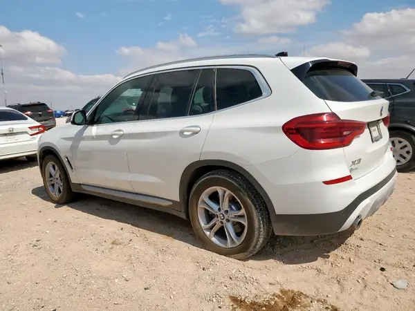 5UXTR7C56KLR43965 2019 BMW X3 - Image 2