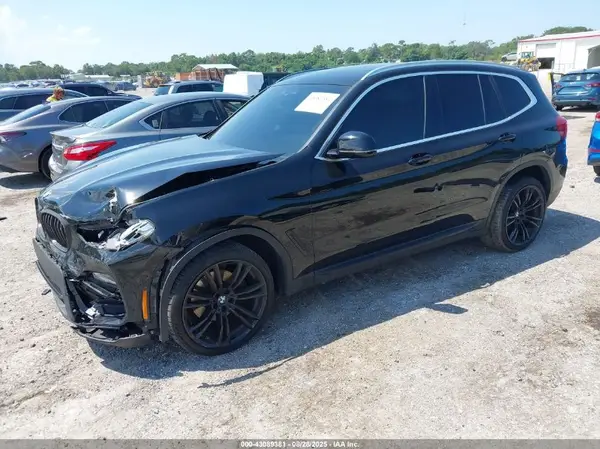 5UXTR7C56KLR44811 2019 BMW X3 - Image 2
