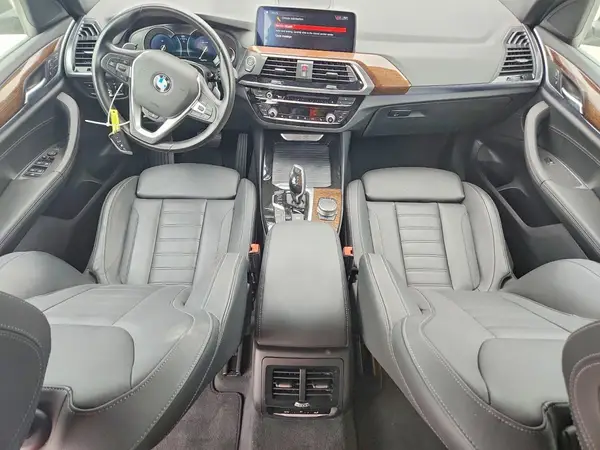 5UXTR7C56KLR45800 2019 BMW X3 - Image 8