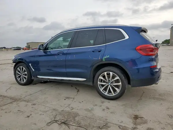 5UXTR7C56KLR47501 2019 BMW X3 - Image 2