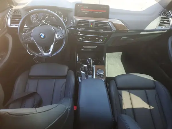 5UXTR7C56KLR50365 2019 BMW X3 - Image 8