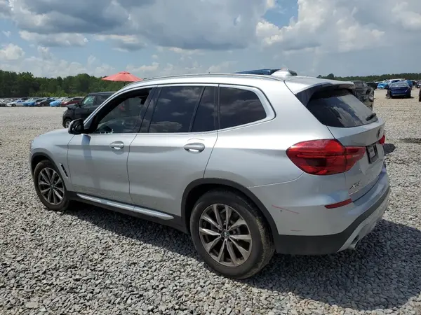 5UXTR7C56KLR51046 2019 BMW X3 - Image 2