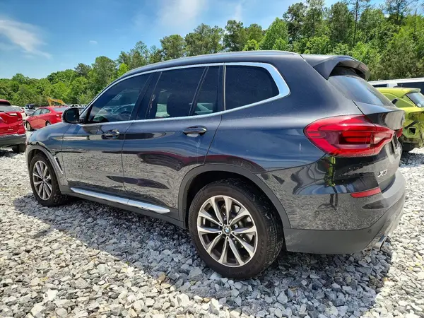5UXTR7C56KLR51483 2019 BMW X3 - Image 2