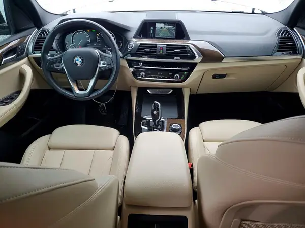 5UXTR7C56KLR52178 2019 BMW X3 - Image 8