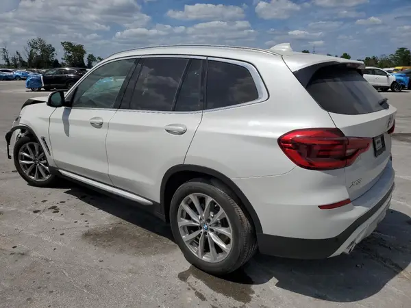 5UXTR7C56KLR53038 2019 BMW X3 - Image 2
