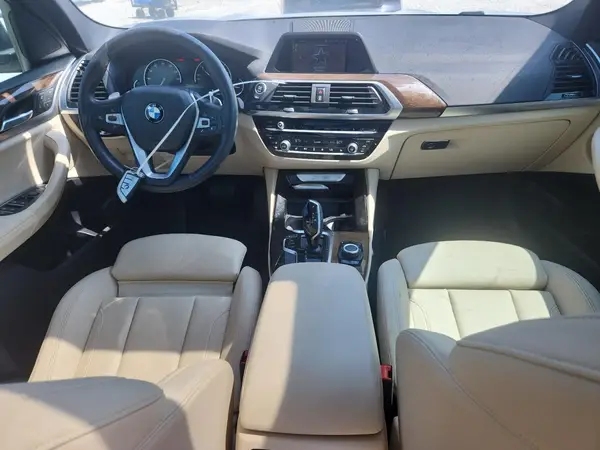 5UXTR7C56KLR53363 2019 BMW X3 - Image 8