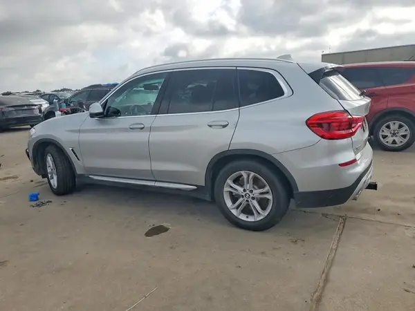 5UXTR7C57KLA48603 2019 BMW X3 - Image 2