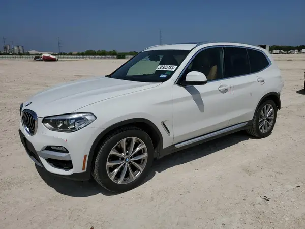 5UXTR7C57KLE97733 2019 BMW X3 - Image 1