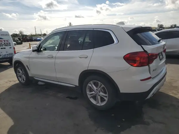 5UXTR7C57KLE98753 2019 BMW X3 - Image 2