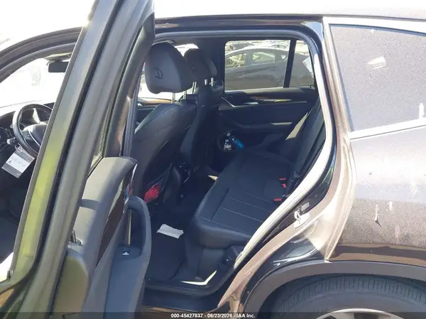 5UXTR7C57KLF24090 2019 BMW X3 - Image 8
