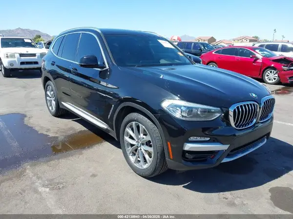 5UXTR7C57KLF26499 2019 BMW X3 - Image 1