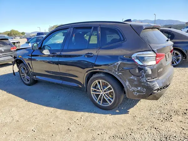 5UXTR7C57KLF27622 2019 BMW X3 - Image 2