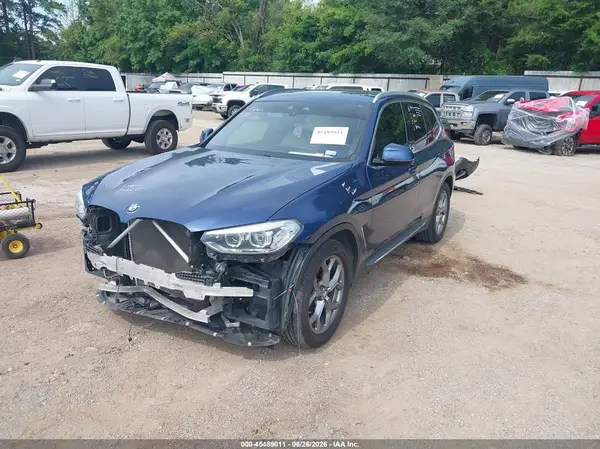 5UXTR7C57KLF28740 2019 BMW X3 - Image 2
