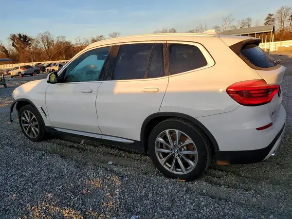 5UXTR7C57KLF30195 2019 BMW X3 - Image 2
