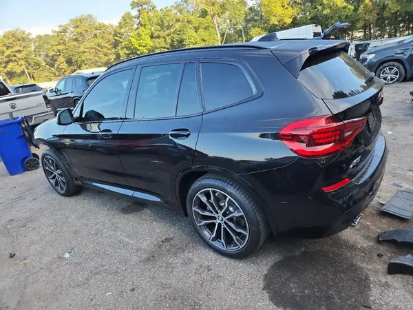 5UXTR7C57KLF32979 2019 BMW X3 - Image 2